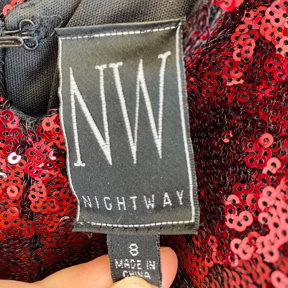 Nightway Red Sequin Gown sz 8/M NWT - Picture 10 of 15